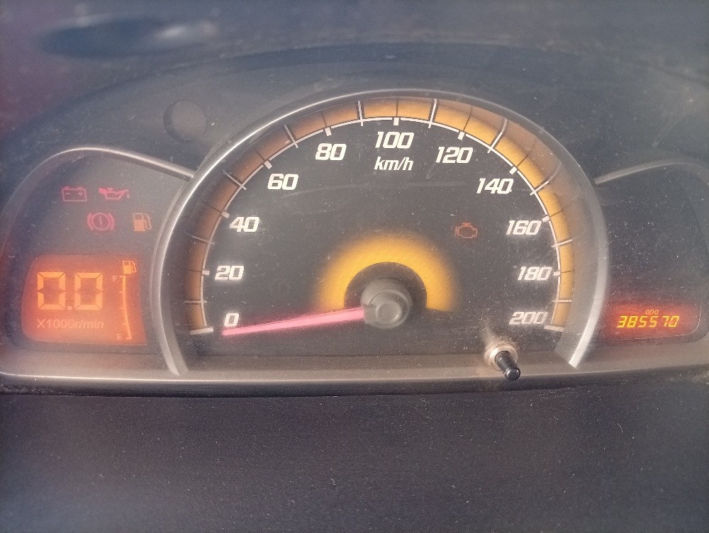 Chevrolet sail - 10