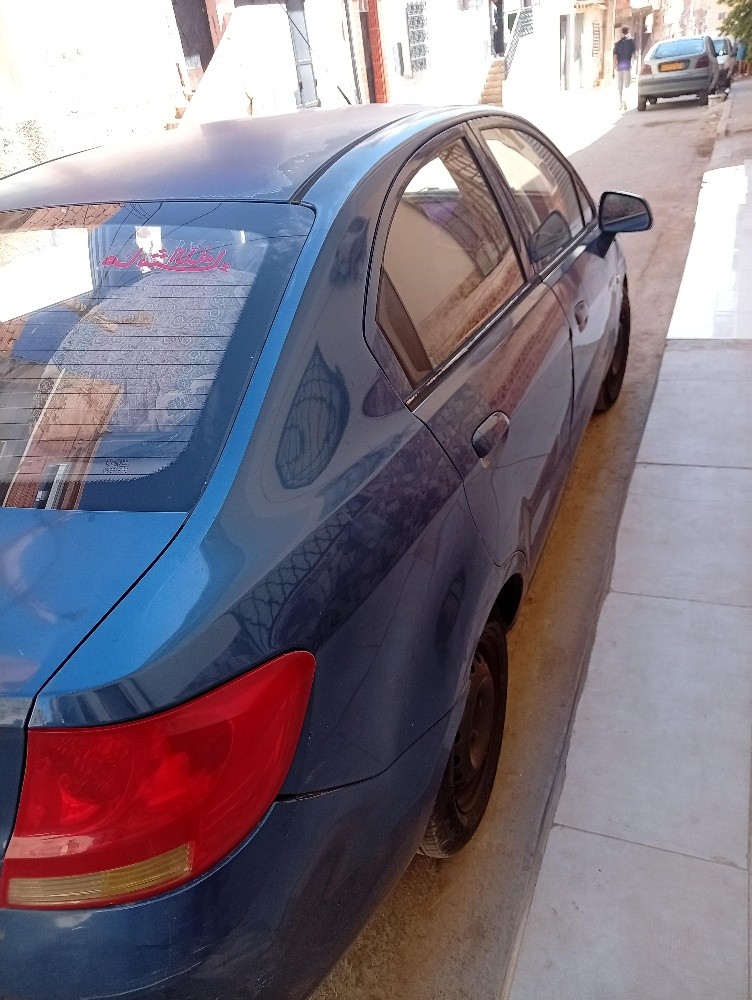 Chevrolet sail - 3