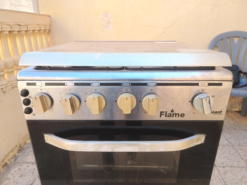 cuisinière  - 1