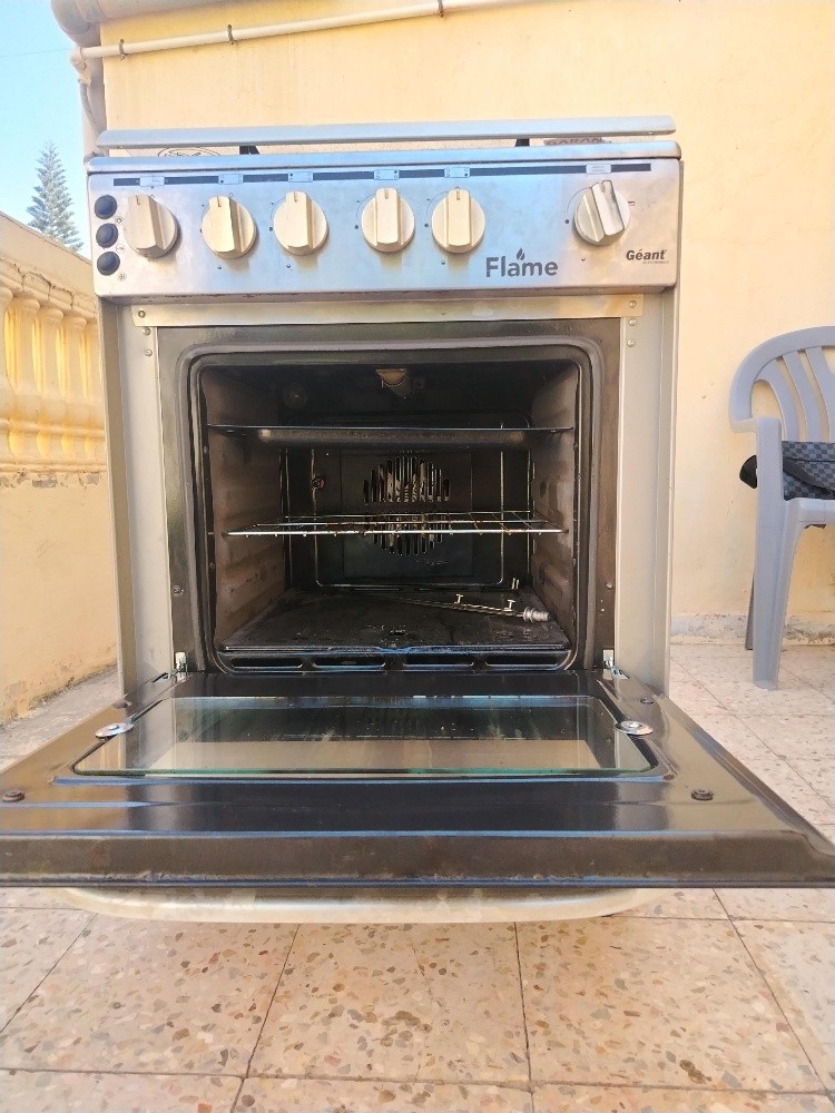 cuisinière  - 3