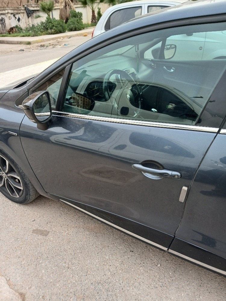 Clio 4 - 3
