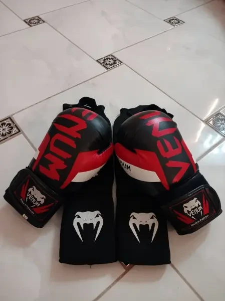 Les Gants De Boxe - 1