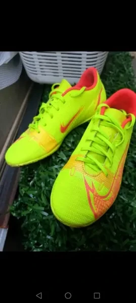 Soulier de foot - 1