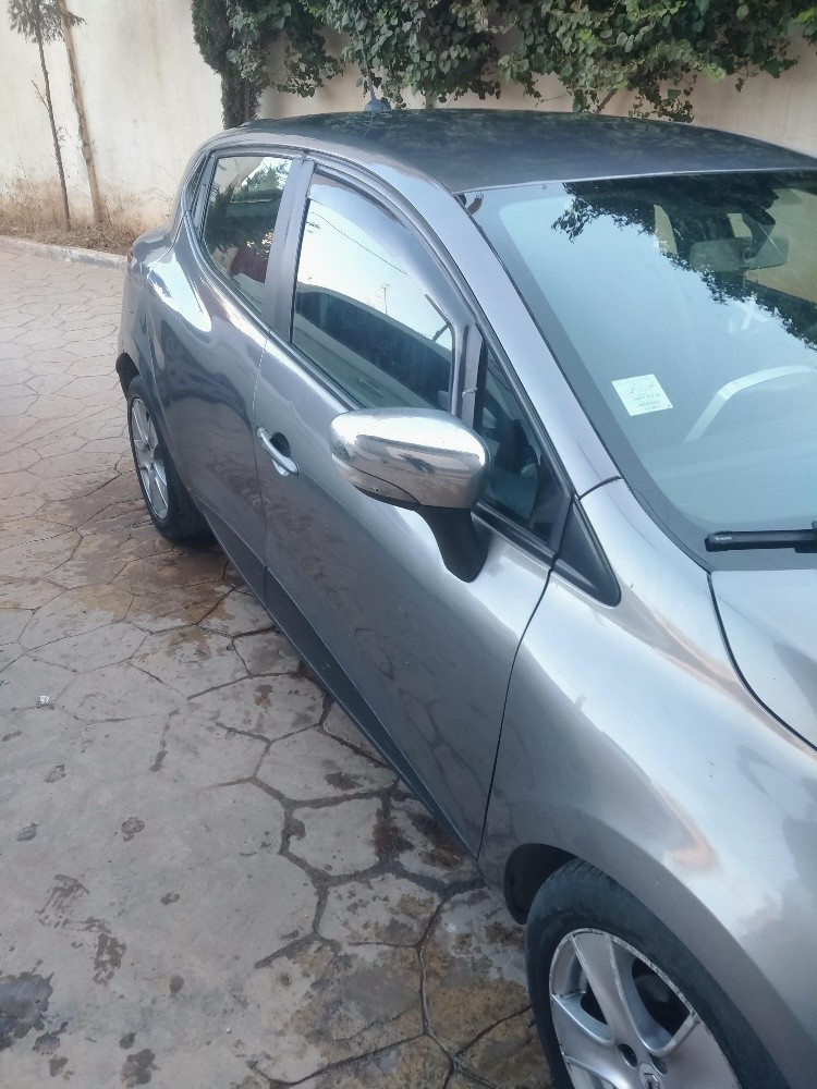 clio4 - 4
