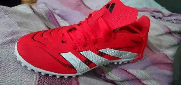 Soulier de foot adidas predator - 1