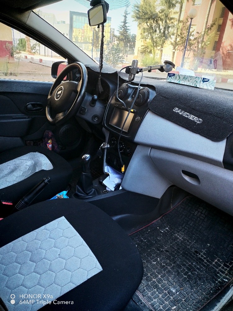 dacia sandero - 10