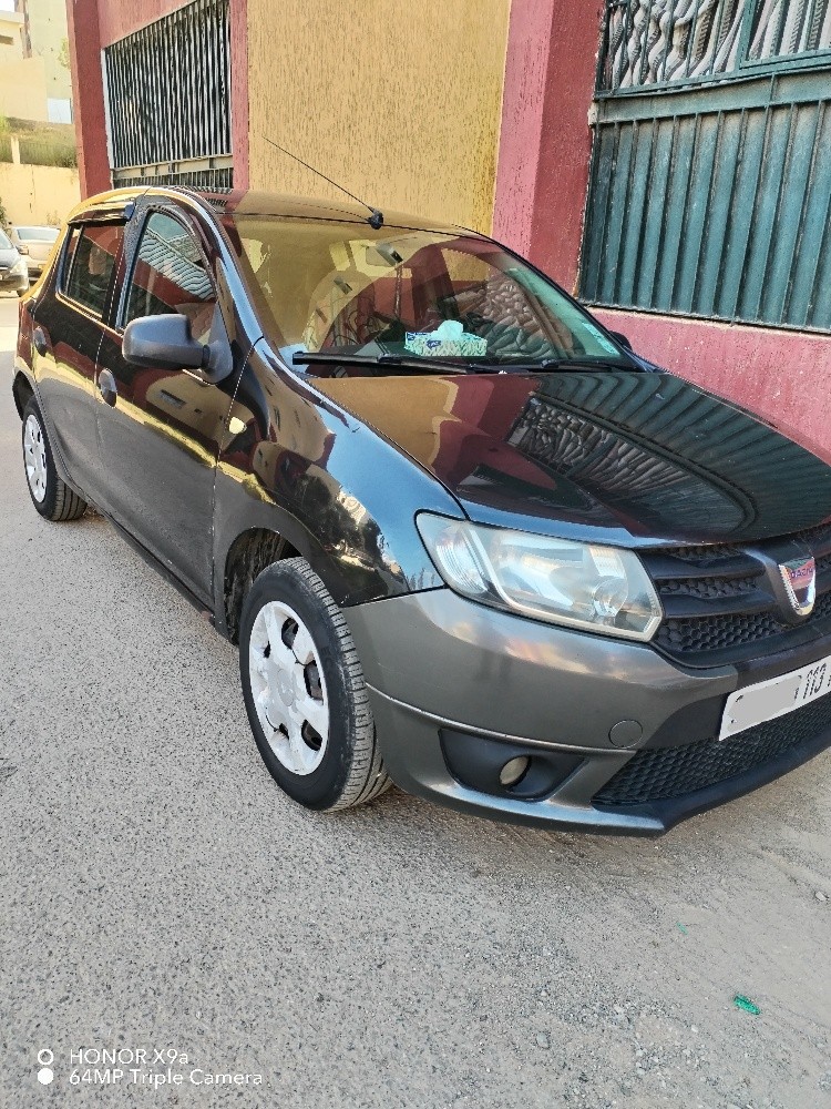 dacia sandero - 1