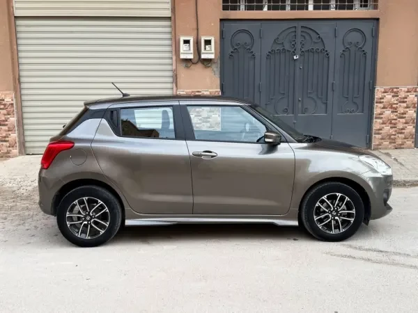 Suzuki Swift 2022 Swift - 2
