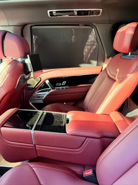 Land Rover Vouge 2026 Autobiograp - 4