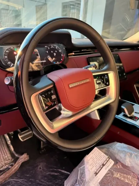 Land Rover Vouge 2026 Autobiograp - 2