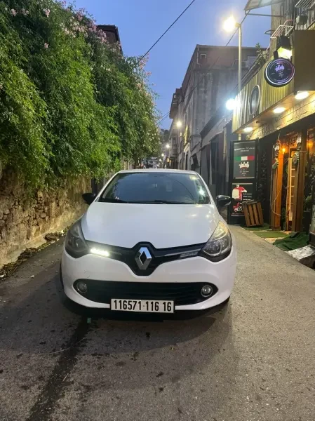 Renault Clio 4 2016 Limited - 1
