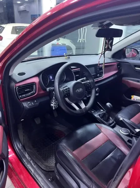 Kia Rio 2021 LX - 2