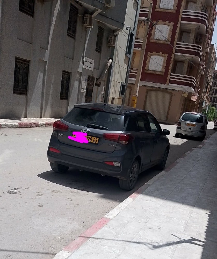 هيونداي 20 - 1