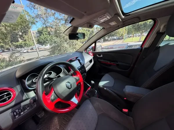 Renault Clio 4 2013 Limited .2 - 2