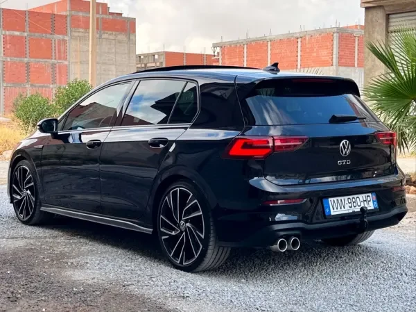 Volkswagen Golf 8 2021 GTD - 3