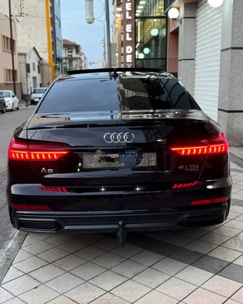 Audi A6 2023 S Line - 1