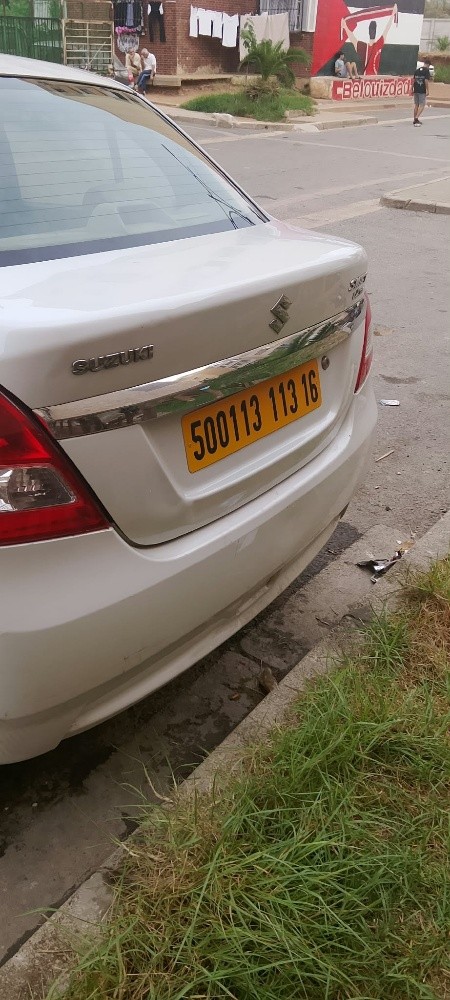 Suzuki Swift - 1