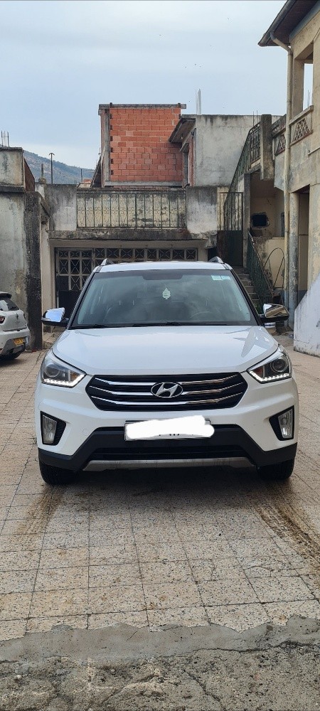 Hyundai - 12