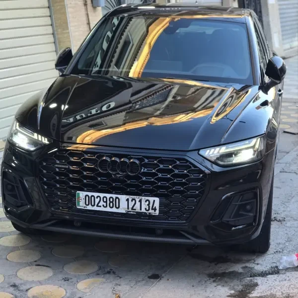 Audi Q5 2021 S Line - 2