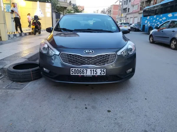 Kia Cerato 2015 - 3