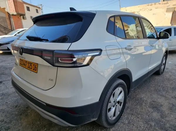 2025  Volkswagen Tharu - 1