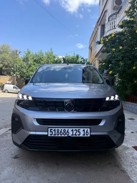 Peugeot Rifter 2025 Allure - 3