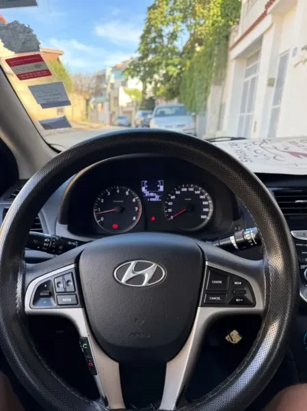 Hyundai Accent 2017 RB - 4
