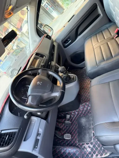 Peugeot Expert 2021 Expert - 2