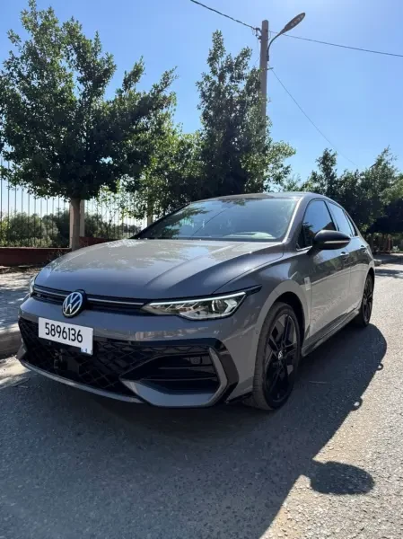 Volkswagen Golf 8 2025 R Black Ed - 2