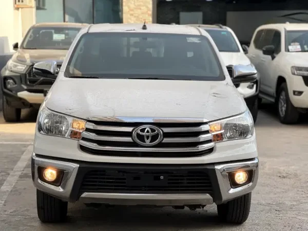 Toyota HILUX 2026 4x2 - 1