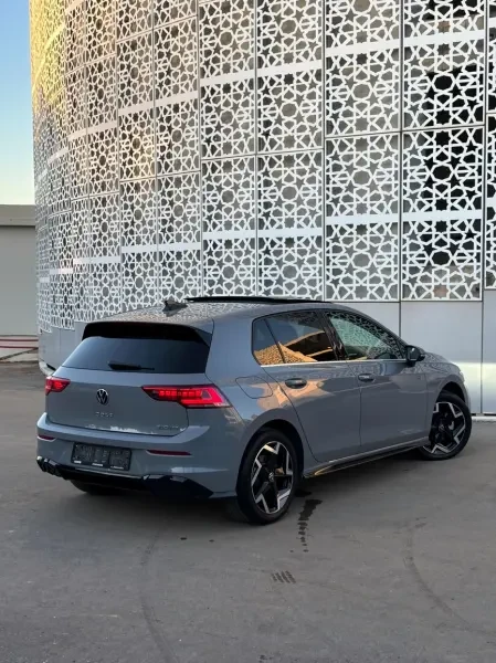 Volkswagen Golf 8.5 2025 R-Line - 4