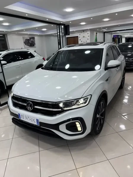 Volkswagen T-Roc 2024 R-Line - 1