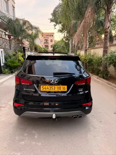 Hyundai SantaFe 2018 GLS DZ - 3