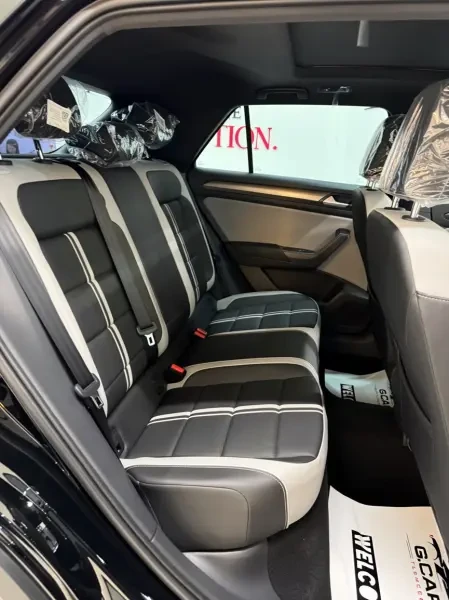 Volkswagen T-Roc 2026 R-Line - 3