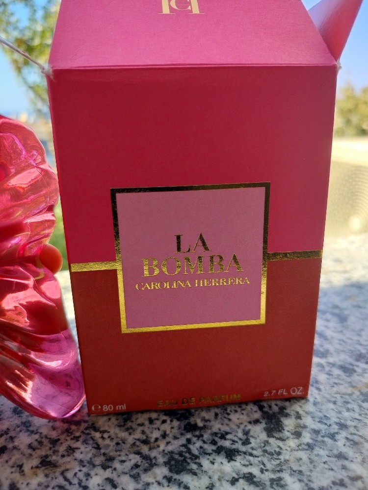 عطر نسائي - 1