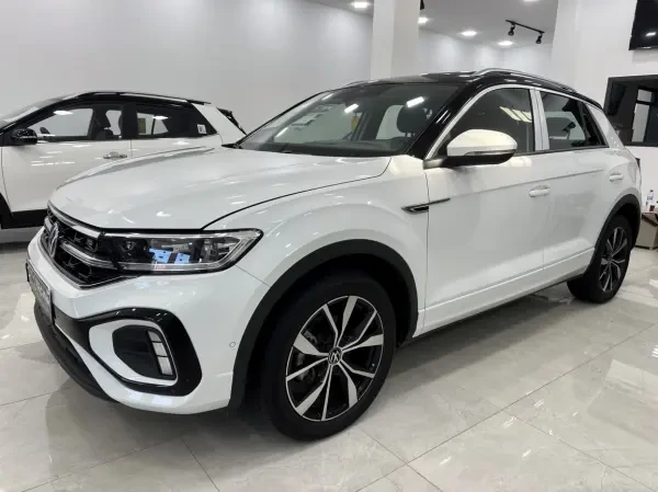 Volkswagen T-Roc 2025 R-Line - 3