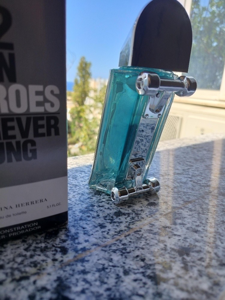 parfum 212 MEN - 4