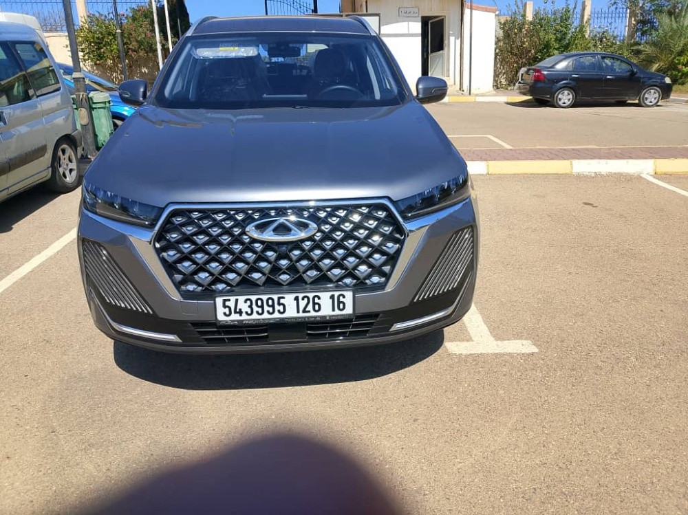 عندي 2حبات حابطين من قطر - 1