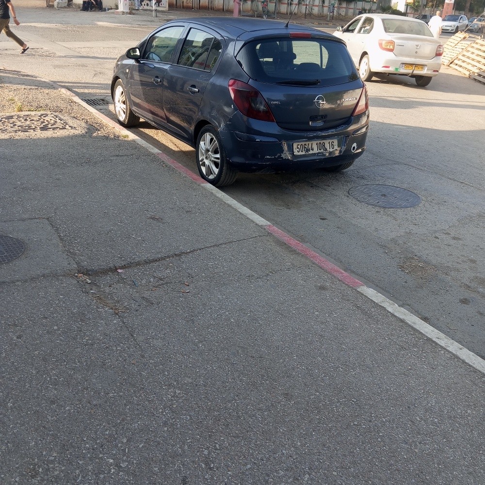 Opel corsa - 2