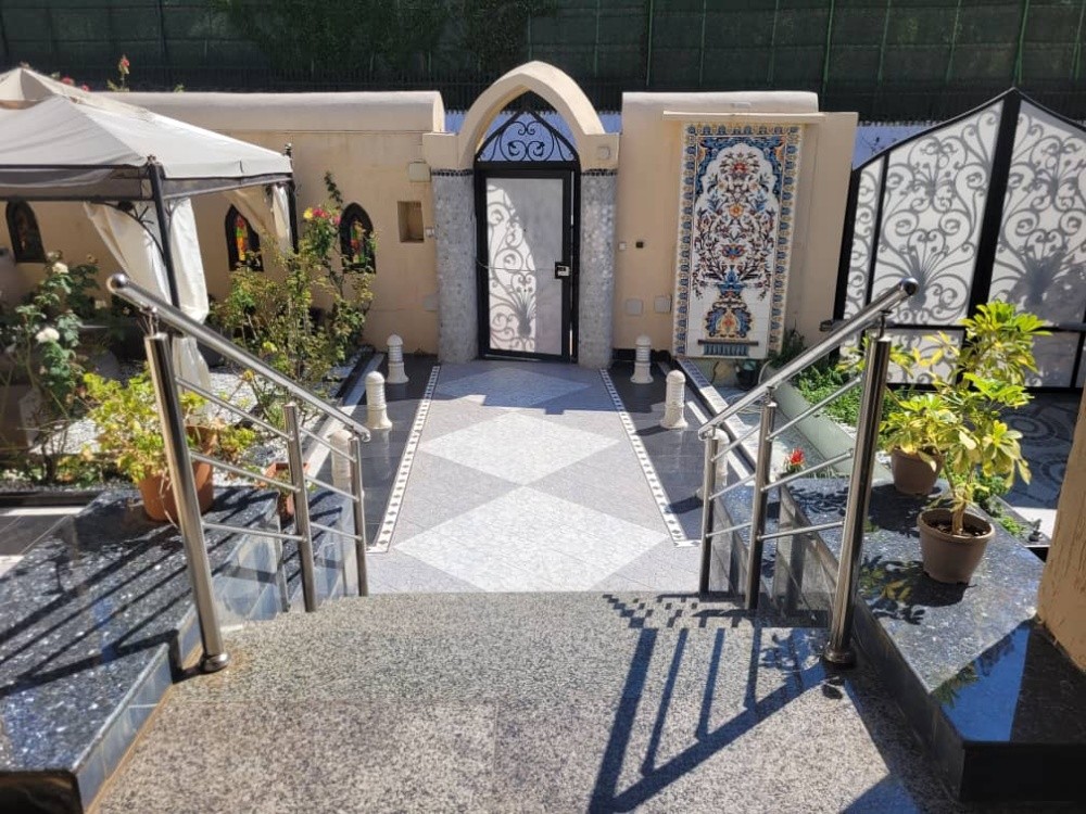 فيلا للبيع - 1