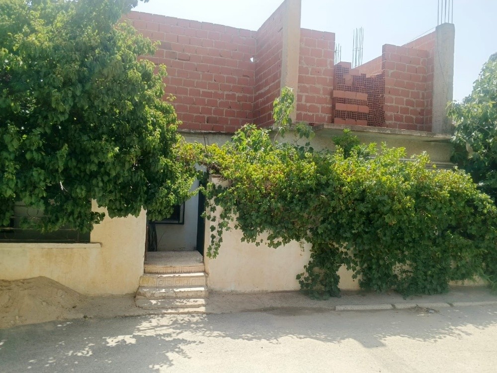 عقار صالح للسكن والاستثمار - 10