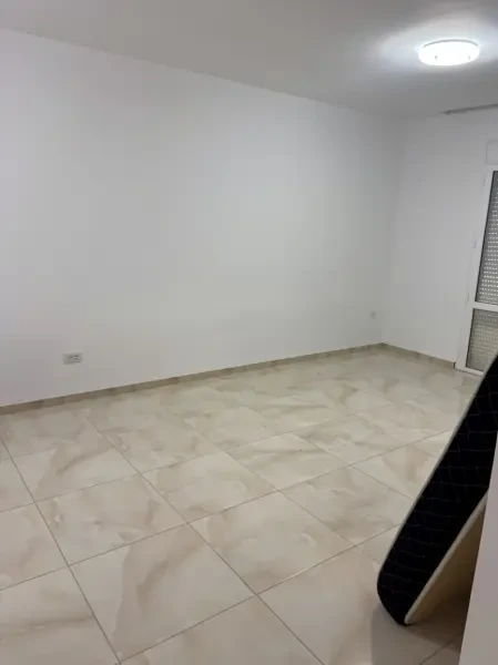 Location Appartement F4 Alger - 1