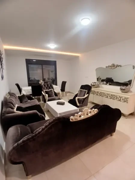 كراء شقة 4 غرف - 1