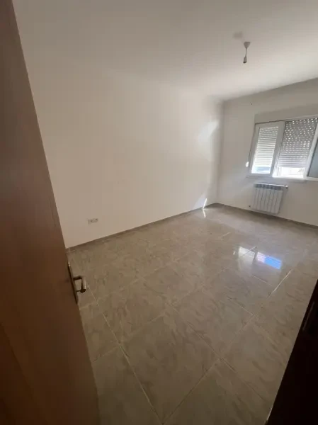كراء شقة 4 غرف - 5