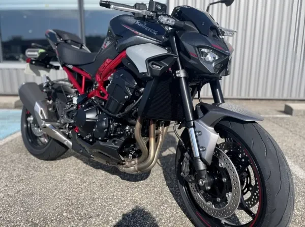 Kawasaki Z 900 2026 - 1
