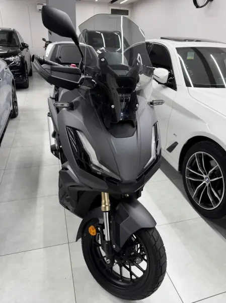 Honda ADV 2026 - 1