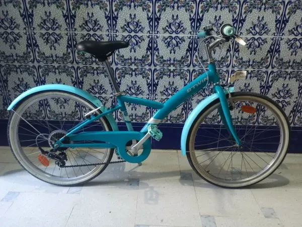 Vélo Btwin 24 Pouces état neuf po - 1