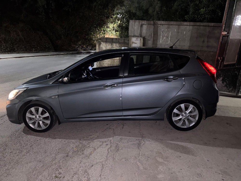accent rb 2018 - 1