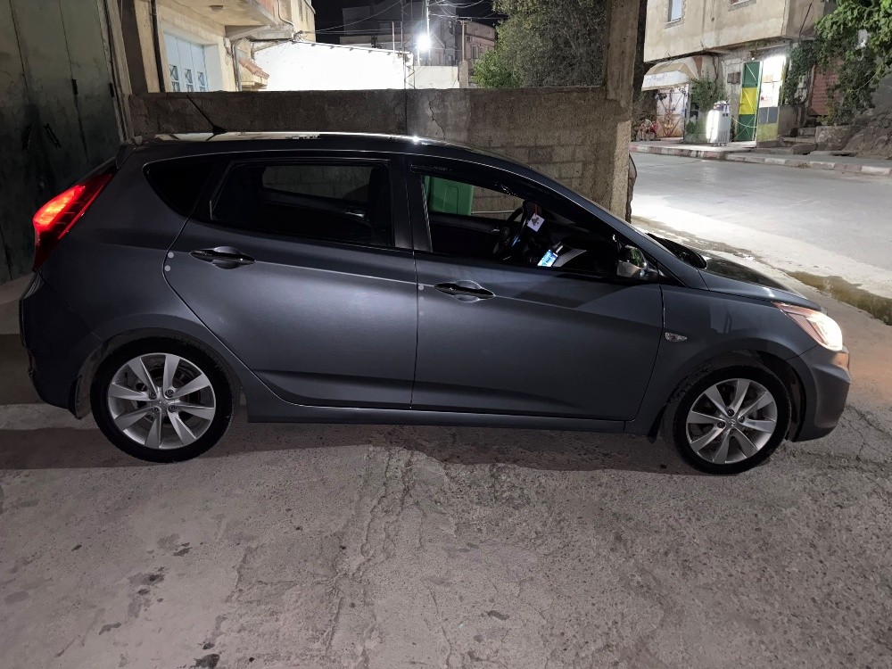 accent rb 2018 - 2