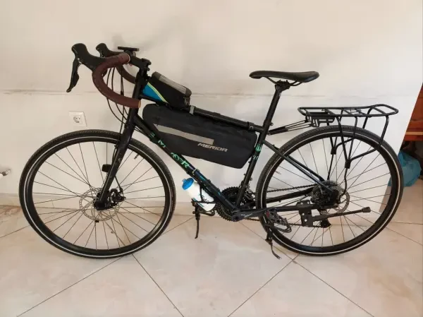 Vélo de voyage haut de gamme - 1